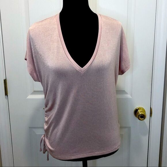 Express shimmering pink short sleeve v neck top - Picture 1 of 8